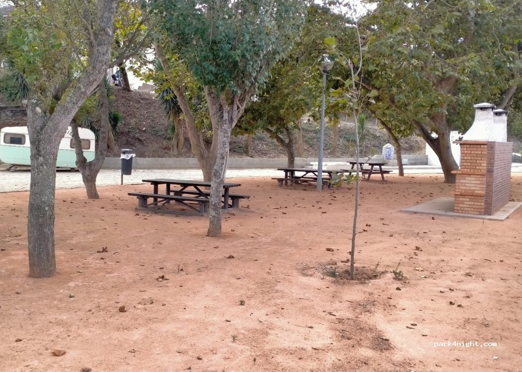 Atouguia da Baleia, 5 Rua de São Domingos thumbnail 2