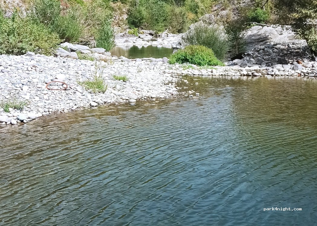 Parkplatz Tag und Nacht , Volpajola, Saltello, HauteCorse, France