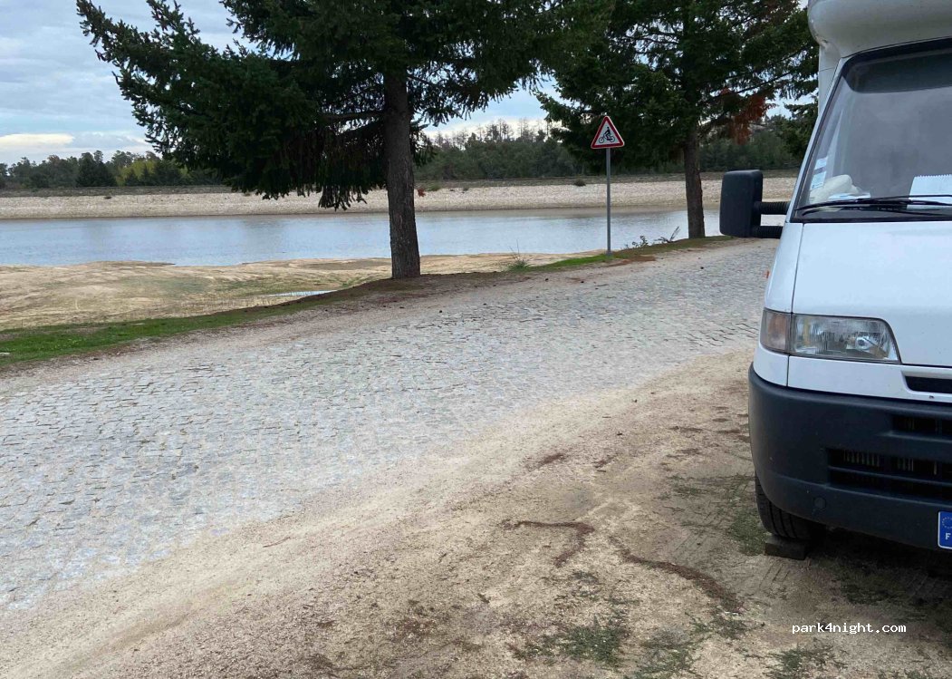 Vila Flor,Unnamed Road thumbnail 2