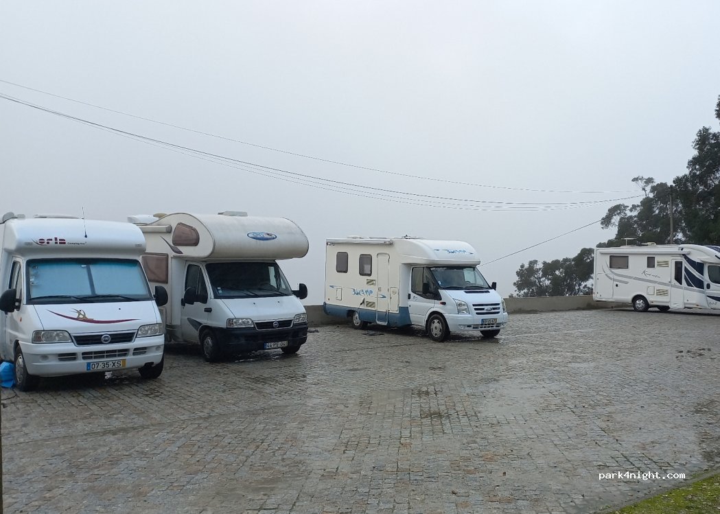 Autocaravanas Parking Sedielos thumbnail 2