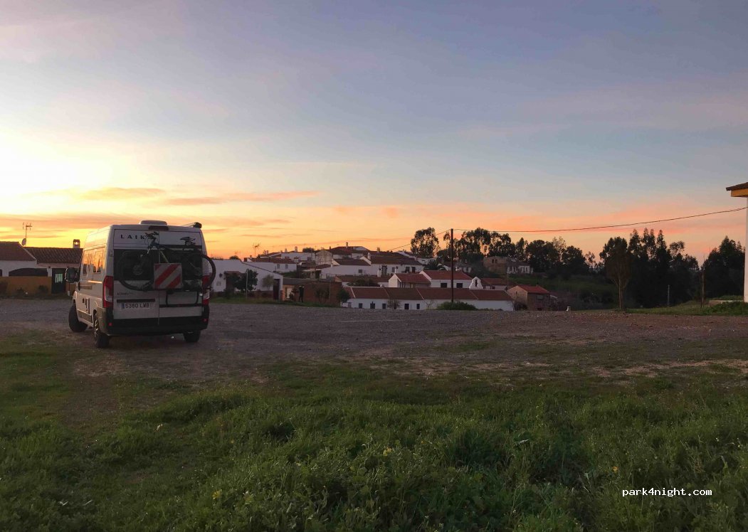 El Almendro, 53 Lugar la Isabel thumbnail 2