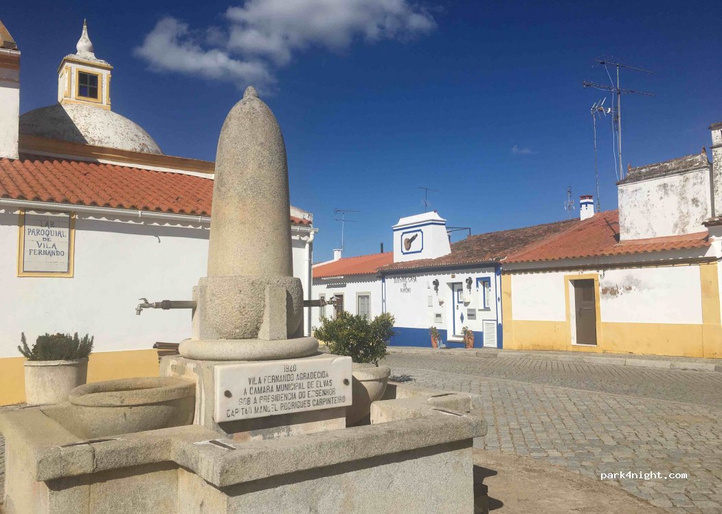 Vila Fernando, 21 Largo da Independência thumbnail 3