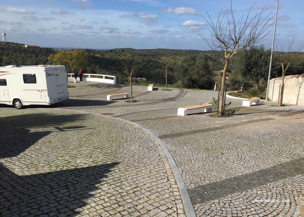 Pavia, 21 Rua de Aviz thumbnail 4