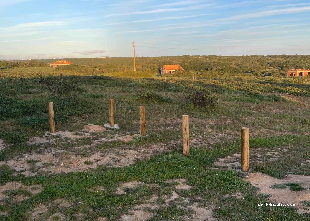 Sesimbra,Av. 25 de Abril - photo 1