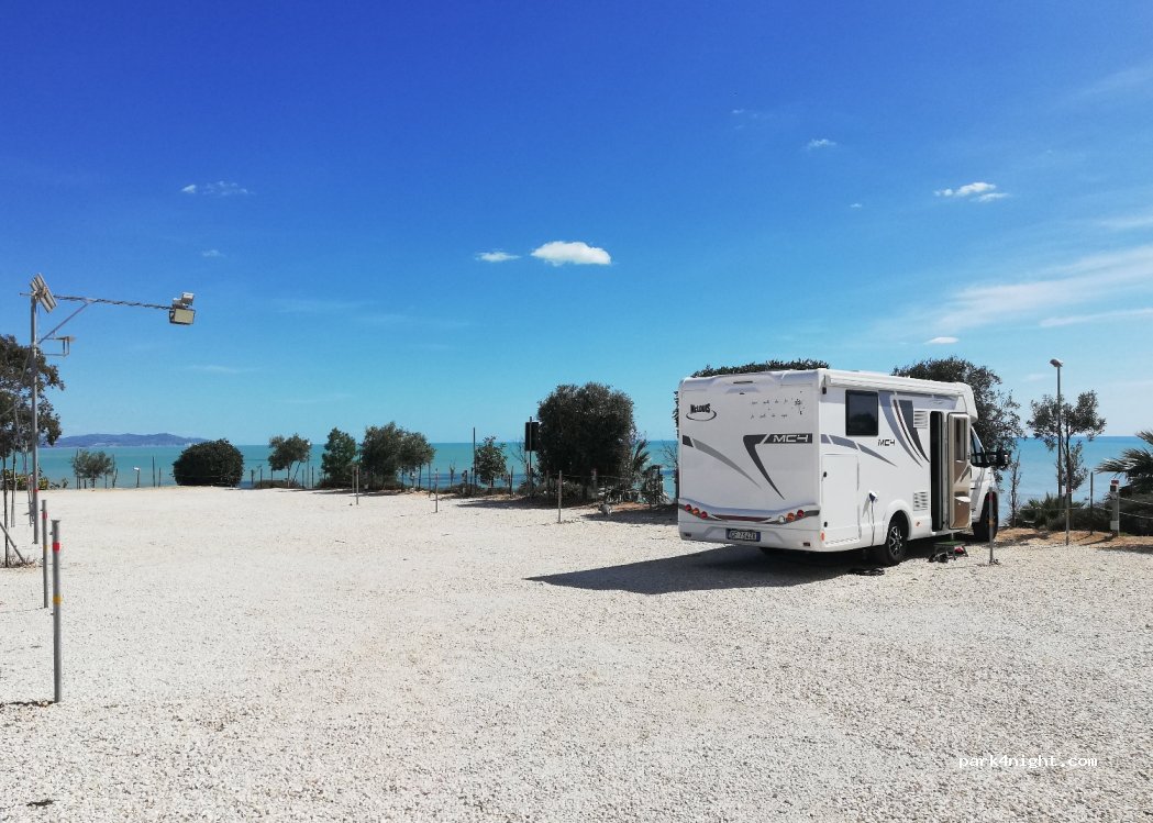 Attelage Remorque pour camping car - Italia Camper 24