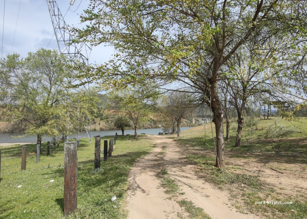 Vila Nova de Foz Côa,Unnamed Road thumbnail 4