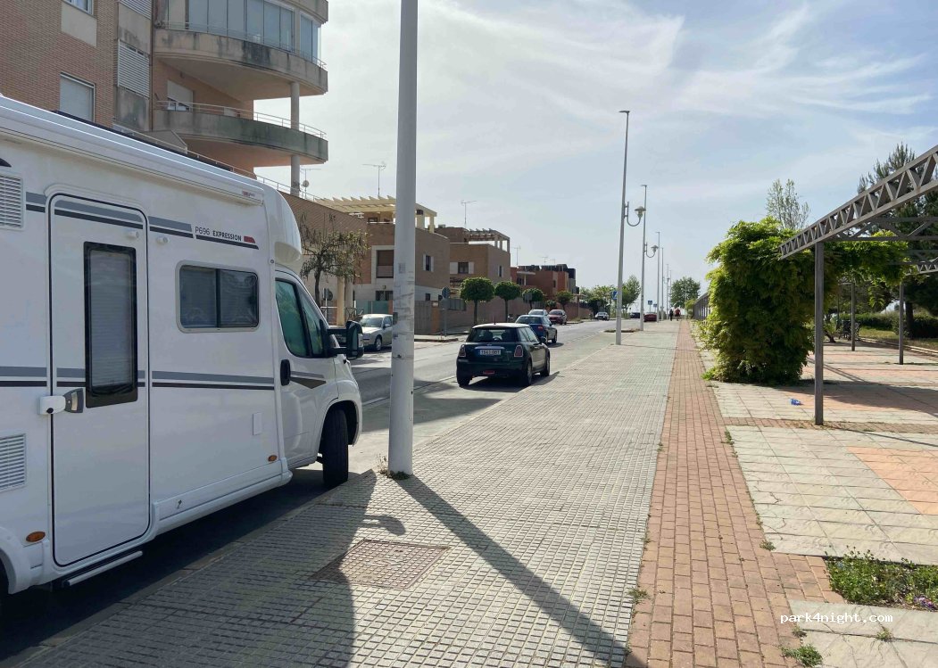 Mérida, 3 Avenida Papa Juan XXIII - photo 1