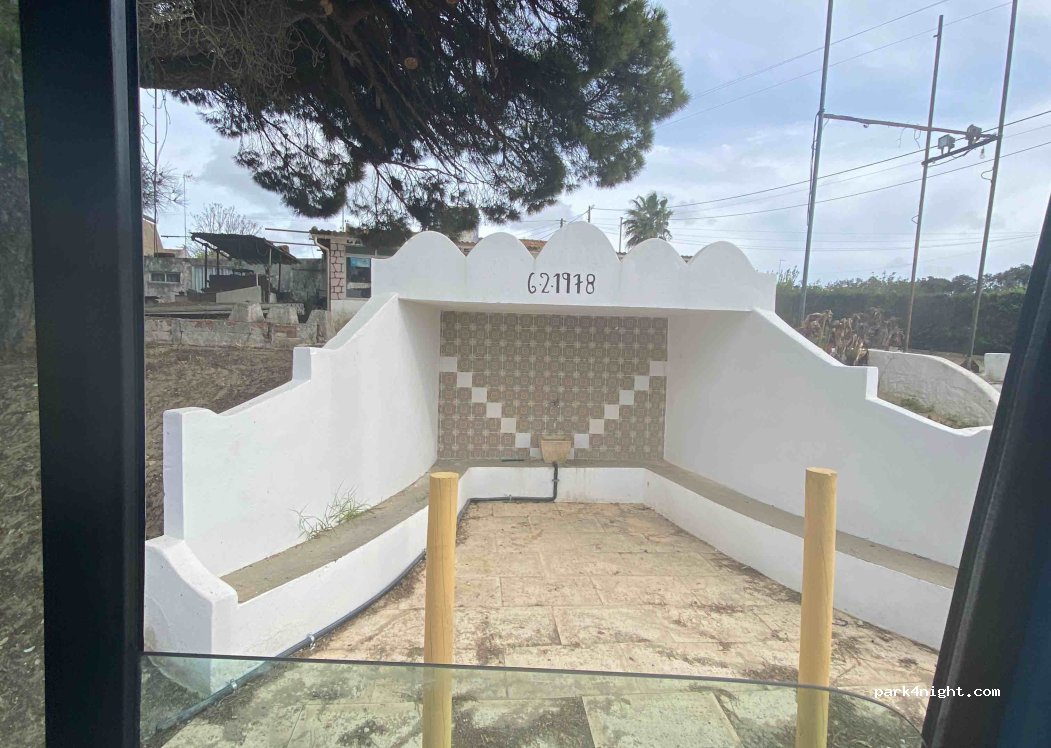 Melides,N261 thumbnail 2