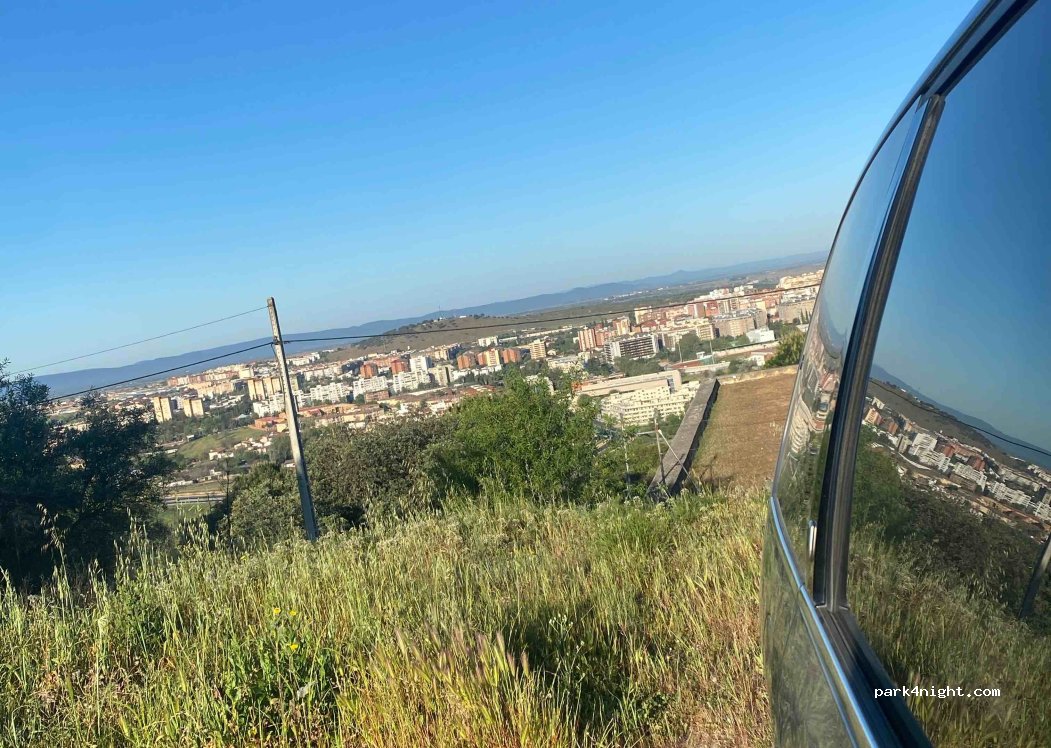 Cáceres,Ctra de la Montaña thumbnail 2