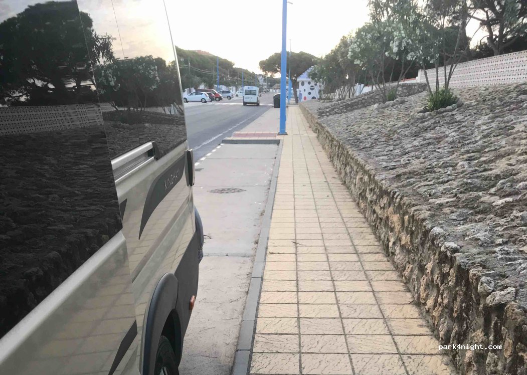 Palos de la Frontera, 153 Avenida Conquistadores thumbnail 2