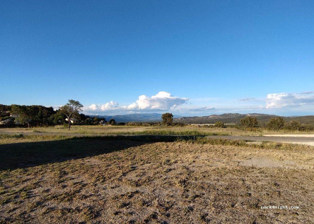 park4night () Vernègues