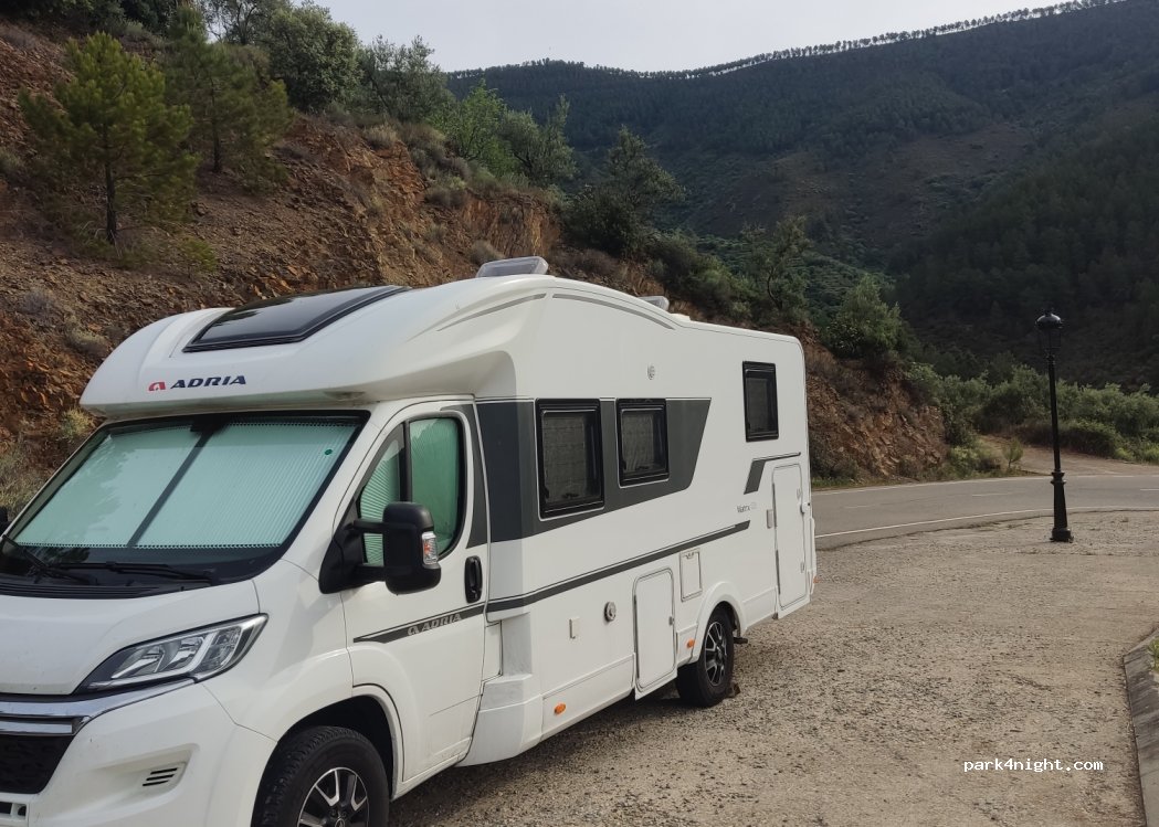 Casares de las Hurdes, 4 Calle la Cruz thumbnail 2