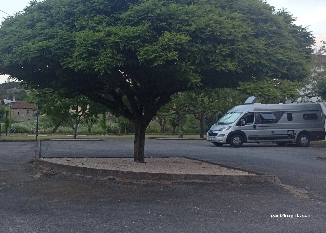 Nagozela, 2 Largo Milénio thumbnail 2