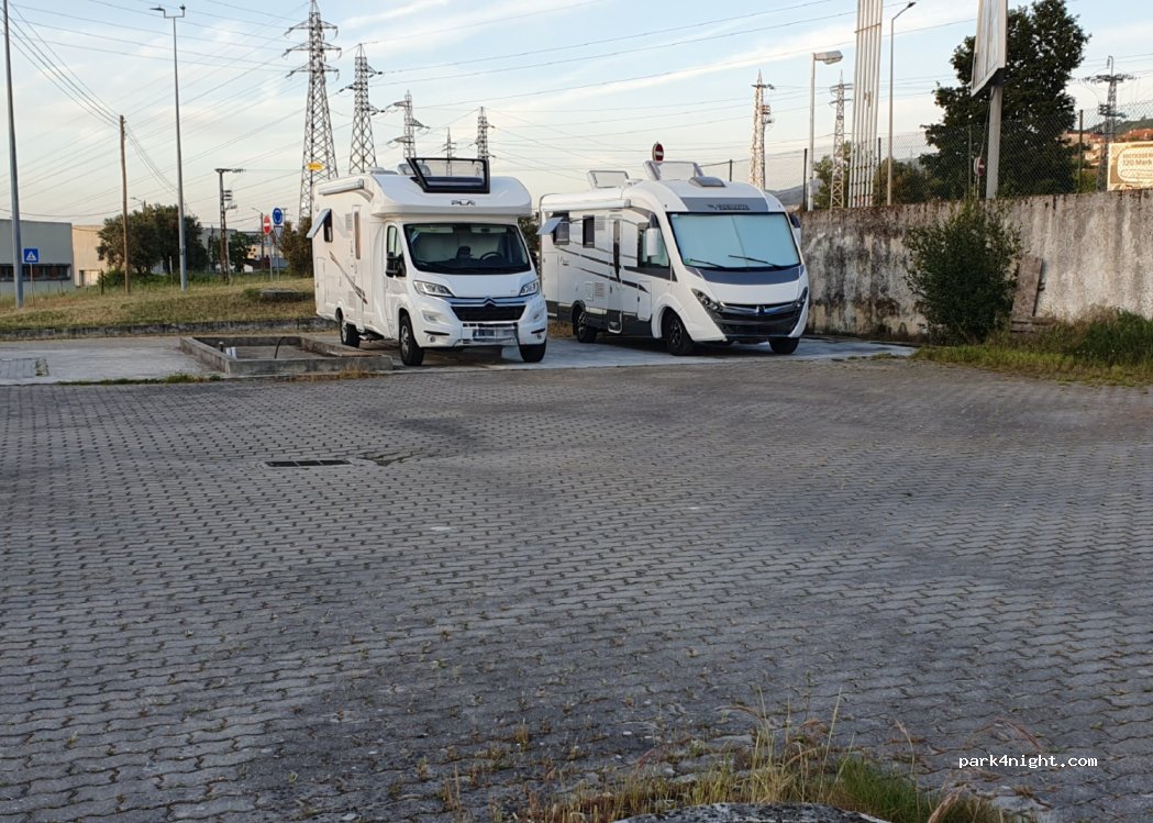 Seia, 4 Rua da Castanheira thumbnail 2