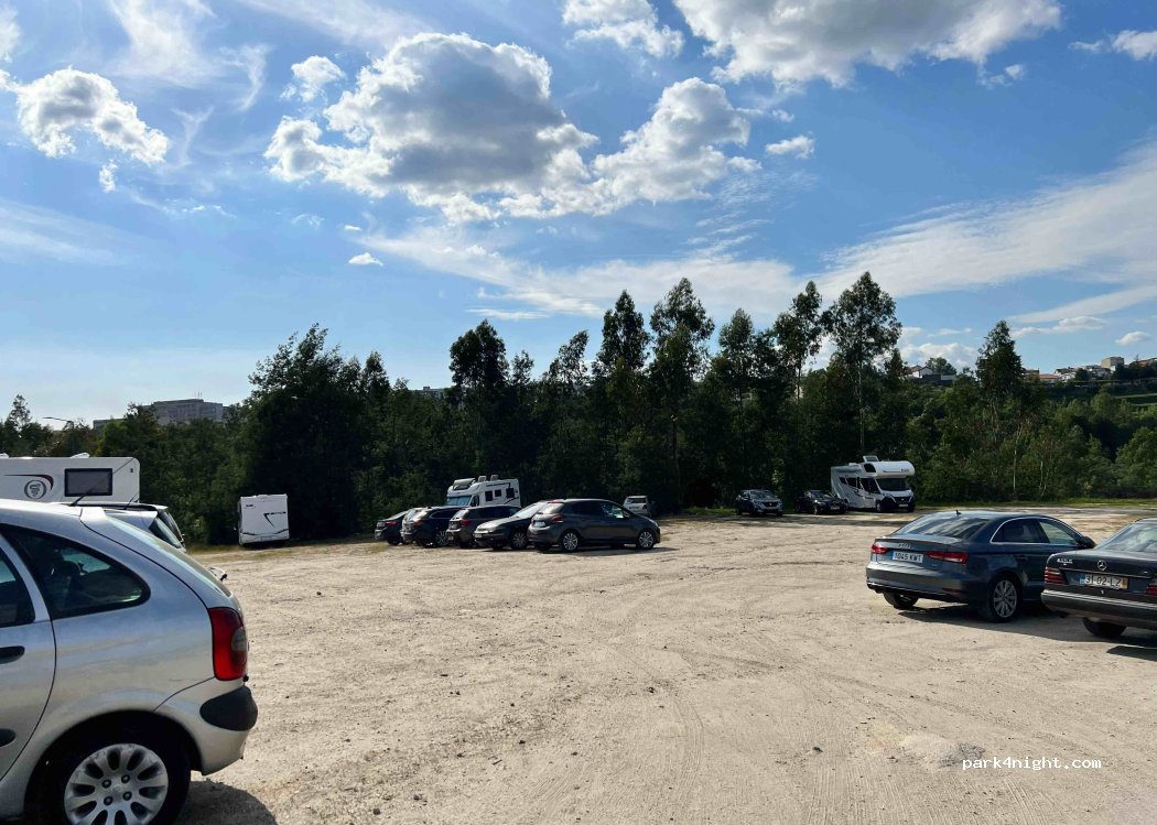 Marecos, n.º1279 Rua de Santo André thumbnail 2