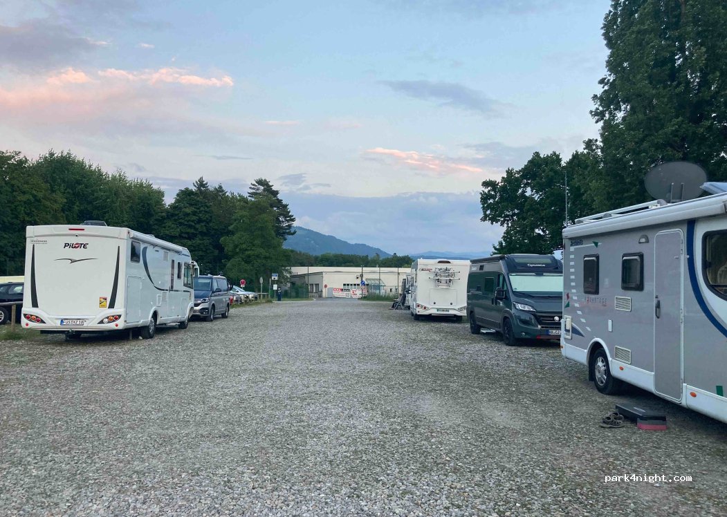 park4night (88131) Wohnmobil und PkwParkplatz Zech