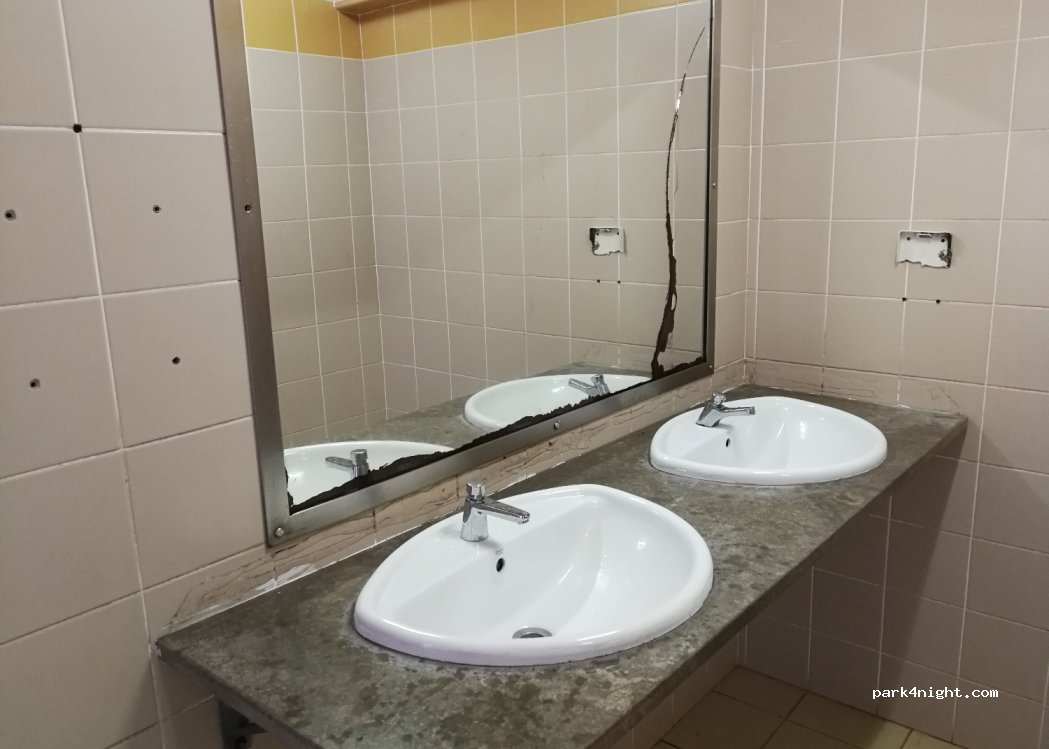 Santana, 2 Rua Comandante Camache de Freitas thumbnail 3