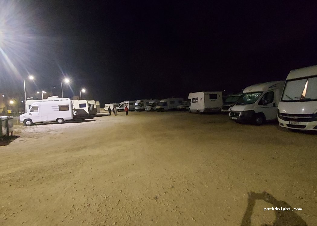 Atouguia da Baleia, 2 Rua Doutor Raquel Ribeiro thumbnail 3