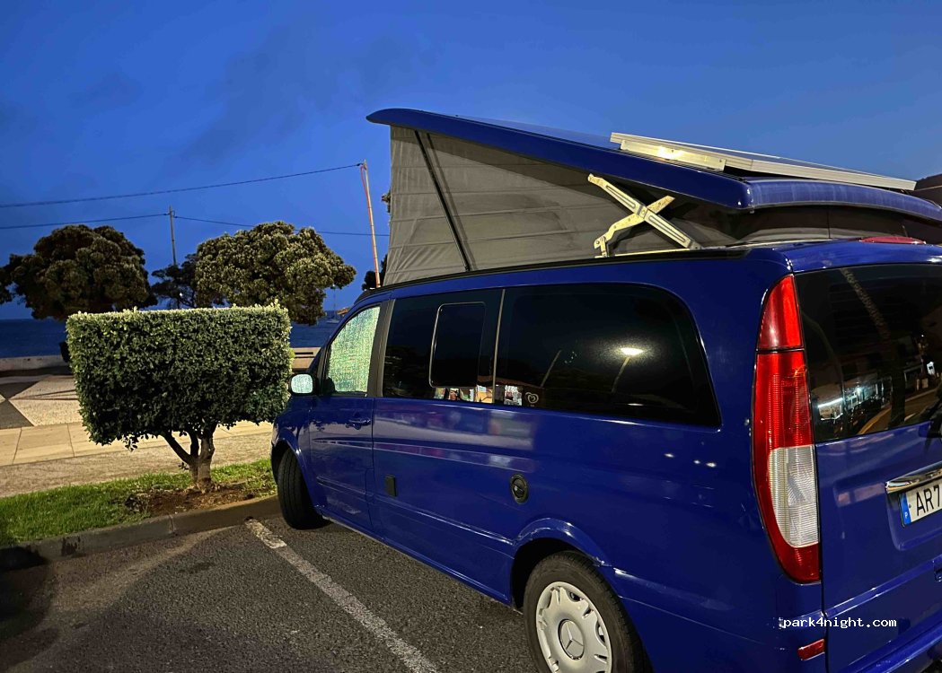 Caniçal, 1 Rua do Porto - photo 1