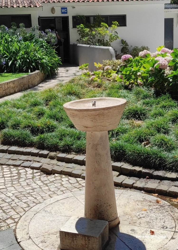 Cascais, 25 Rua Visconde Luz