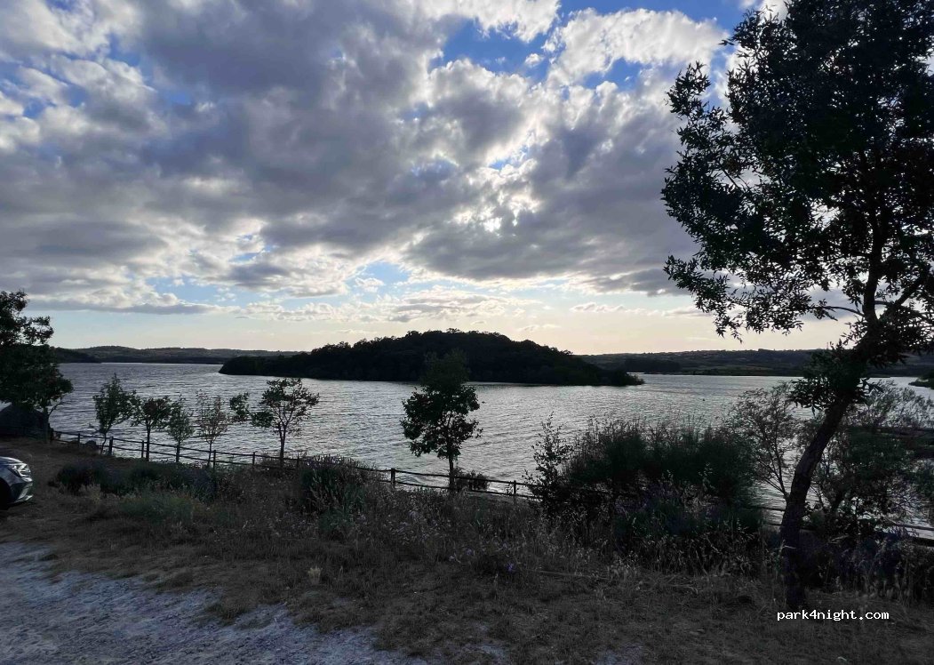 Azibo Reservoir Protected Landscape thumbnail 3