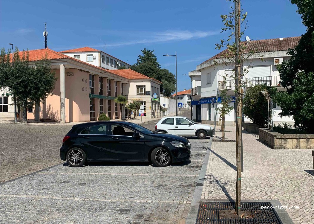 Idanha a Nova, 16 Largo do Município thumbnail 2