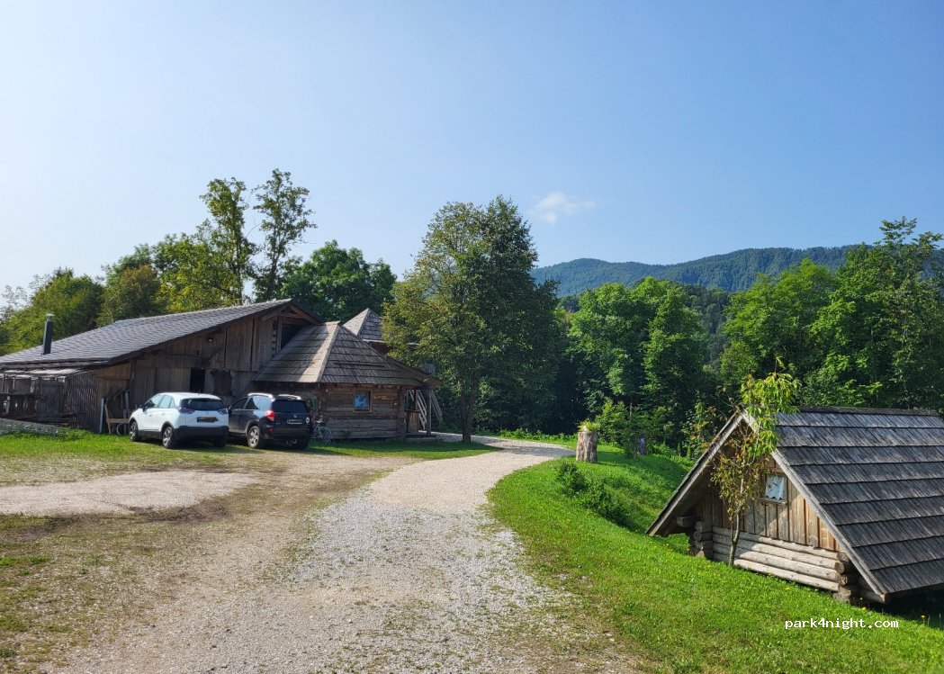 park4night (4240) Camp glamping Velčvrt