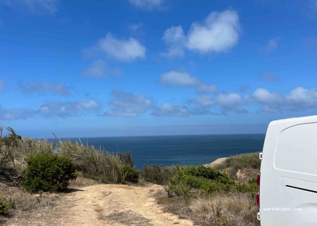 Atouguia da Baleia, thumbnail 2