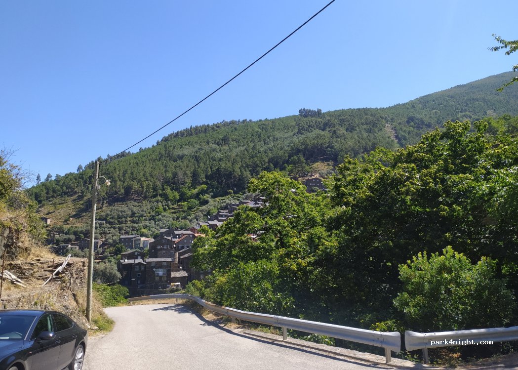 Piodão,Unnamed Road thumbnail 2