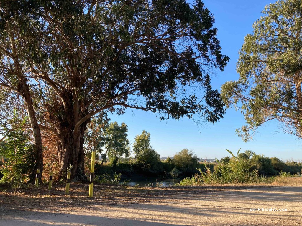 Azambuja,Unnamed Road thumbnail 2