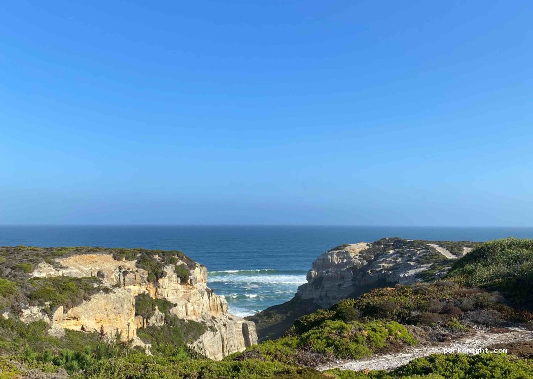 Amoreira,Unnamed Road thumbnail 2