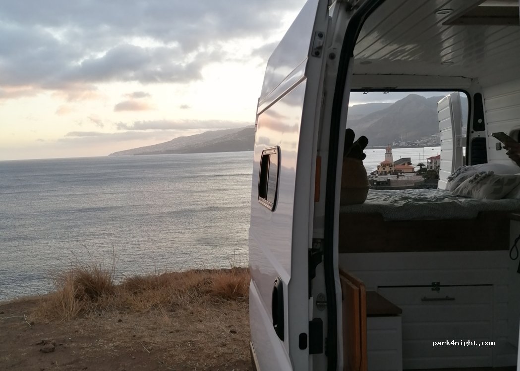 Caniçal,ER109 - photo 1