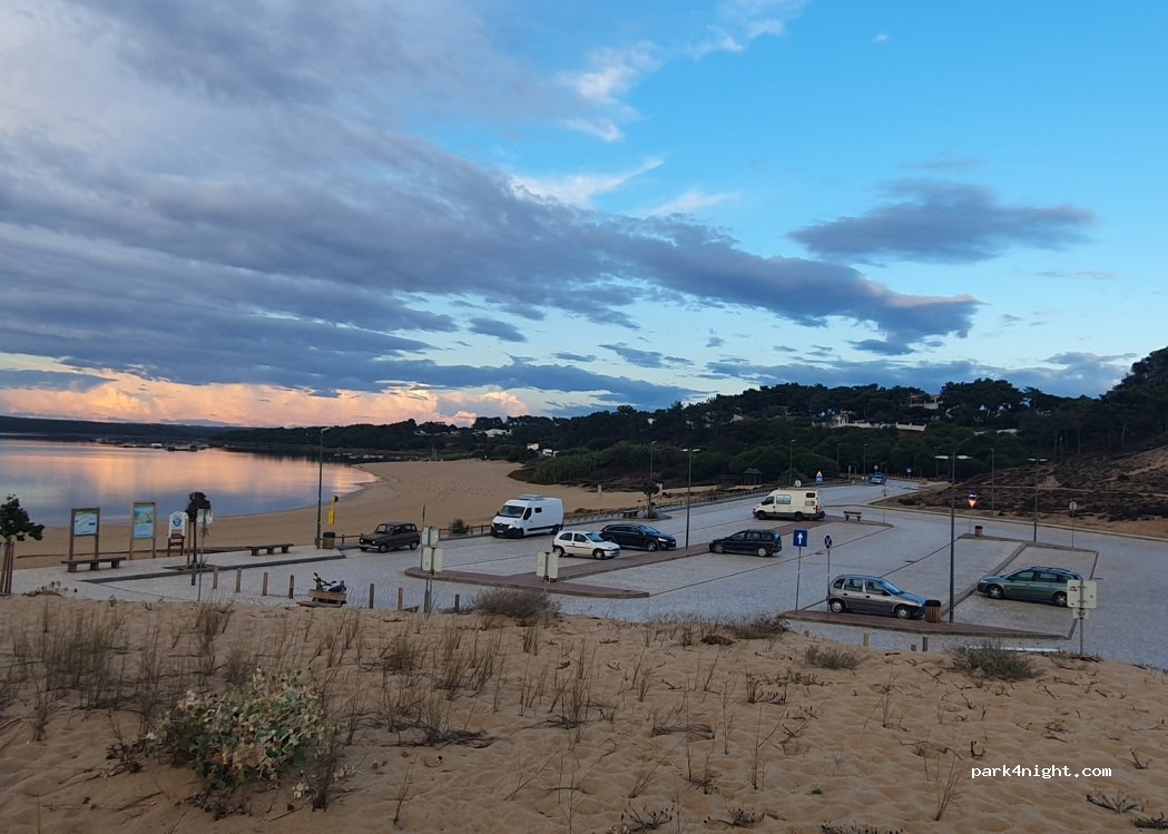 Sesimbra,10 Rua do Moinho thumbnail 4