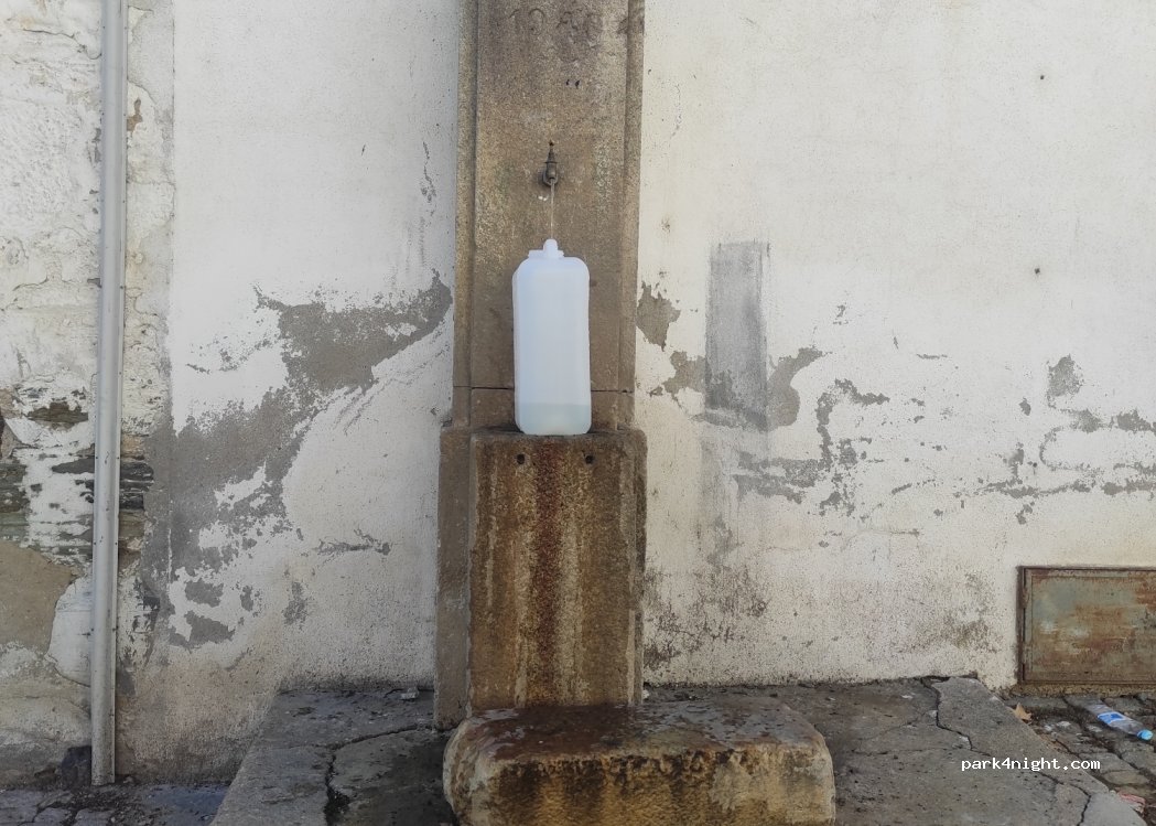 Pinhão, 3 Travessa A - photo 1