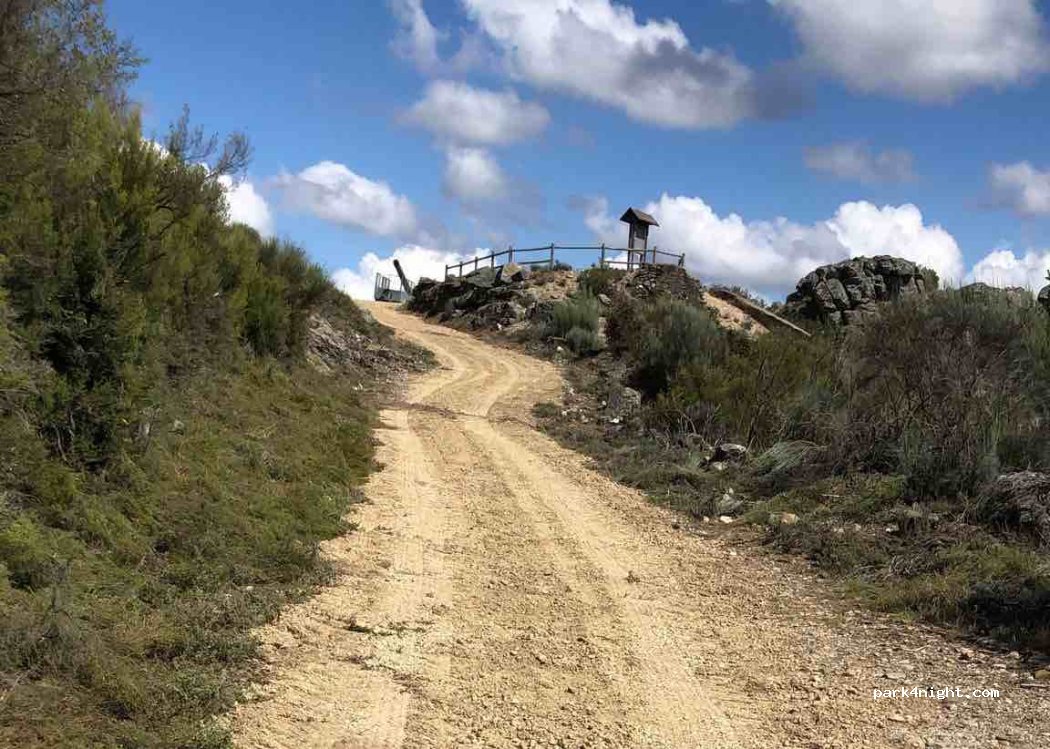 Navasfrías,Unnamed Road thumbnail 3