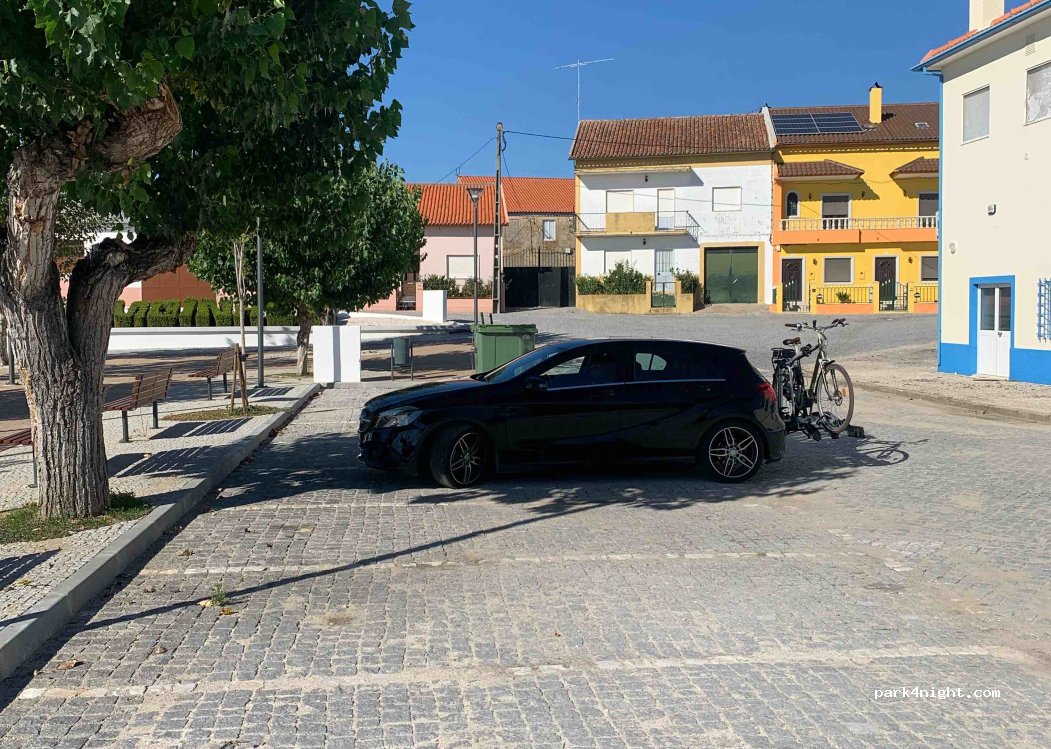 Póvoa de Rio de Moinhos, 3 Largo da Devesa thumbnail 2