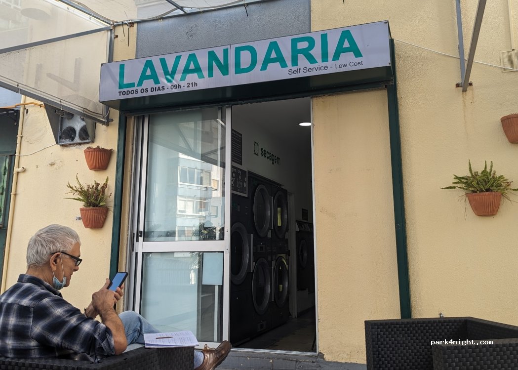 Estoril, 102 Rua Sacadura Cabral - photo 1