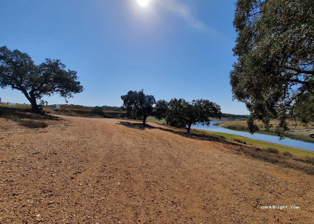 Redondo, thumbnail 3