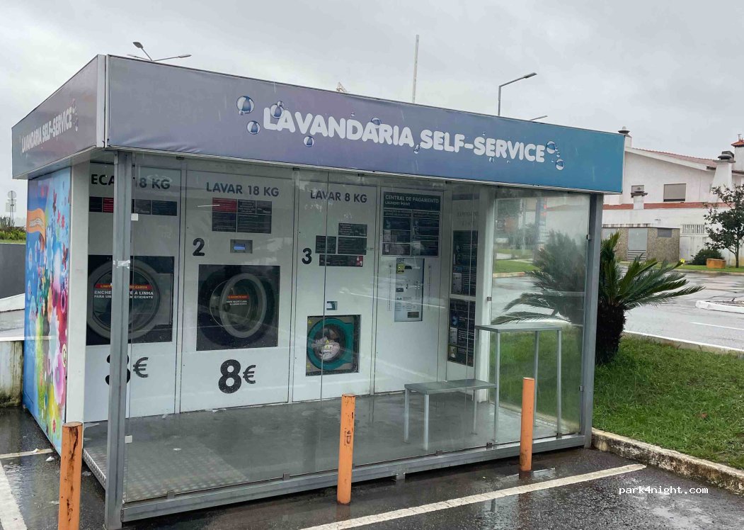 Santa Maria da Feira, c5 Avenida 5 de Outubro thumbnail 2