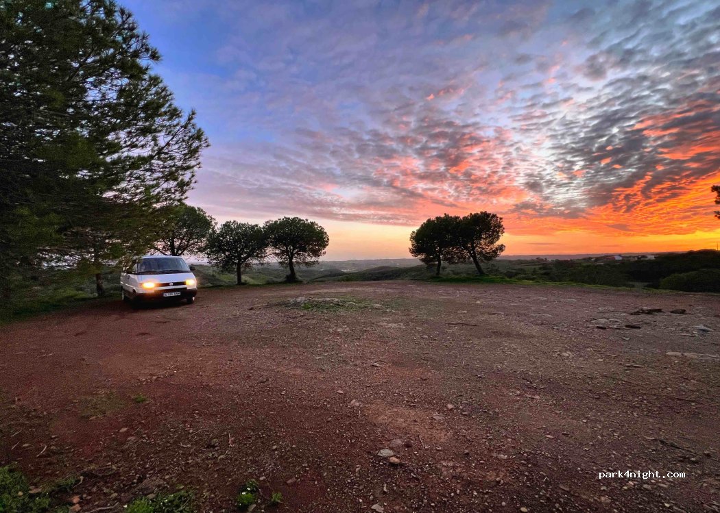 Soalheiras,Unnamed Road thumbnail 4