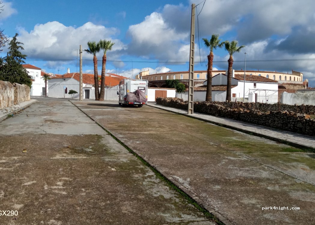 Higuera la Real, 58 Calle Colón thumbnail 2