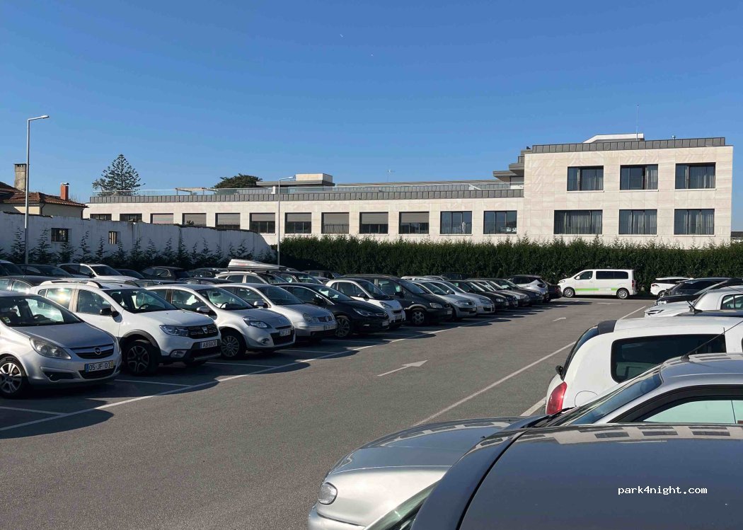 Aveiro, 49 Avenida de Araújo e Silva - photo 1