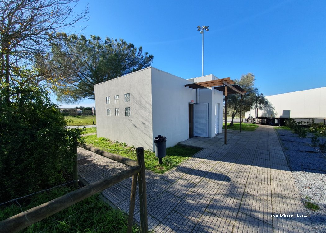 São Sebastião da Giesteira,A6 - photo 1