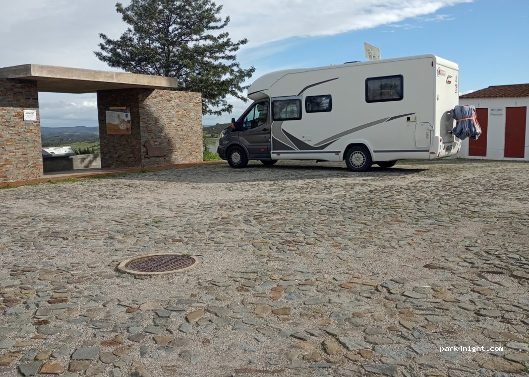 São Sebastião Dos Carros,Unnamed Road thumbnail 2