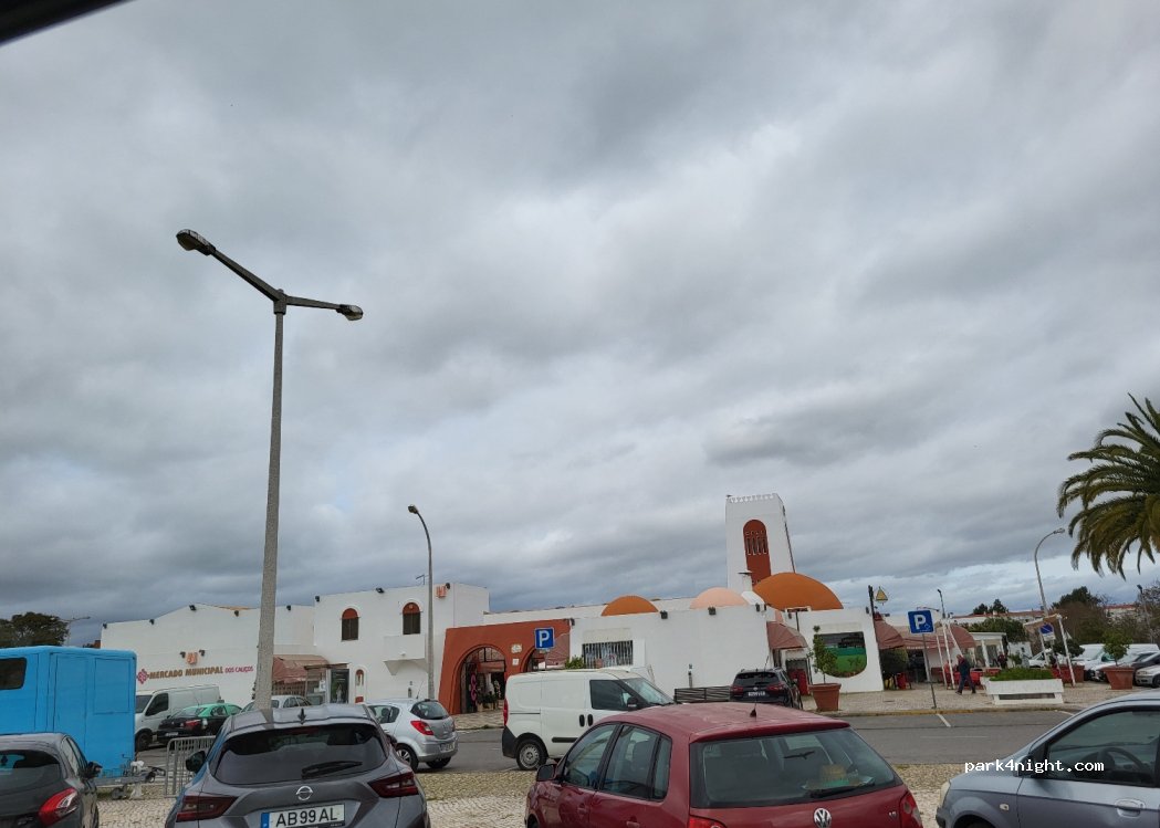 Albufeira, 4 Largo do Mercado - photo 1