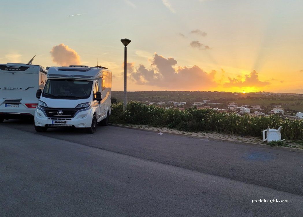 Lagos, 27E Rua das Armações de Pesca thumbnail 3