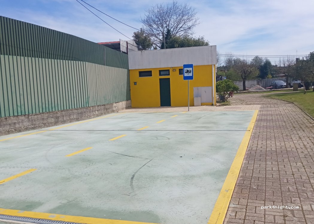 Valongo do Vouga, Largo São Miguel thumbnail 2