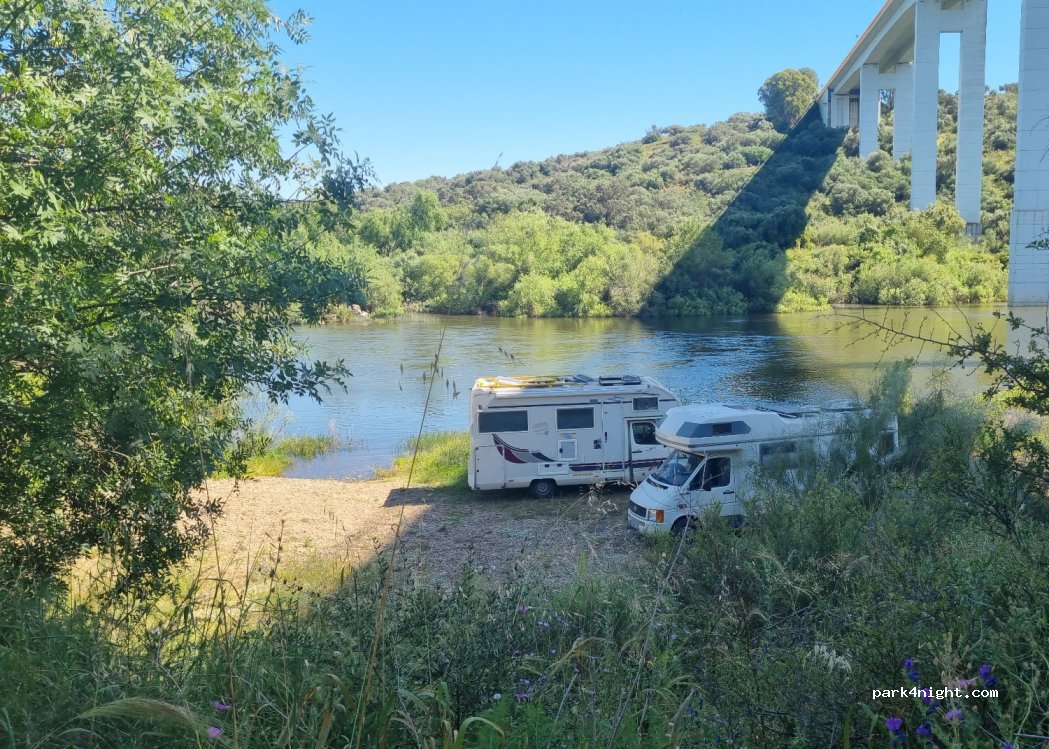 Quintos,N260 thumbnail 3