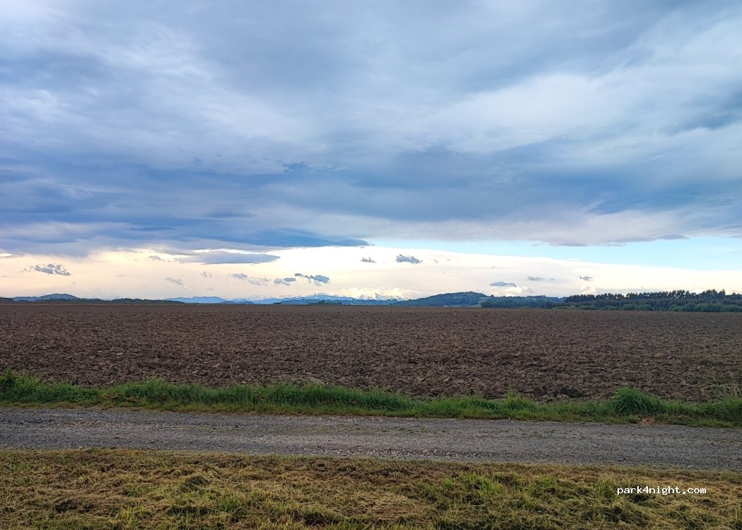 Hagetaubin - Unnamed Road photo 2
