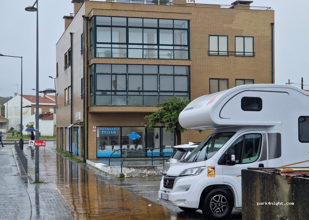 Chafé,28 Avenida da Praia thumbnail 3